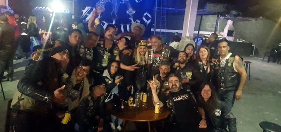 Confraternização com integrantes e amigos dos Desbravadores